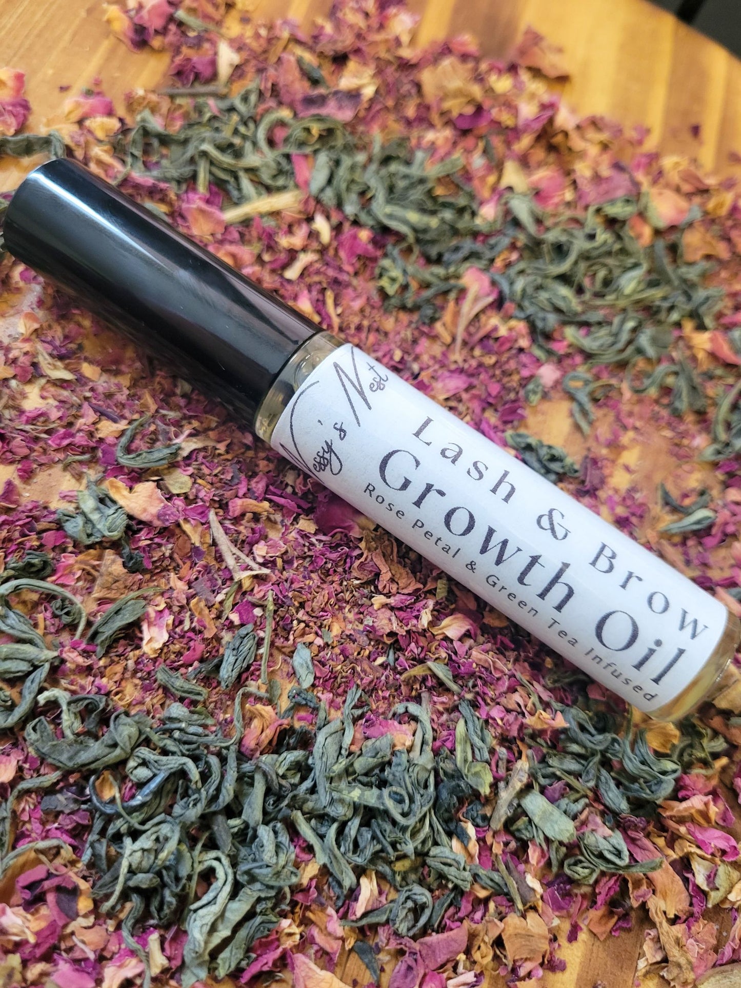 Lash & Brow Growth Oil - Infused with Rose Petals & Green Tea